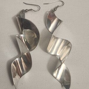 925 Sterling Silver Twisted Earrings